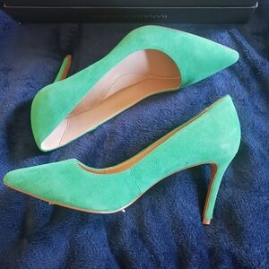 Grass Green Suede Madison 12-Hour Pumps | Banana Republic | Size 6 1/2